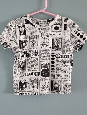 Urban Kids Girls (Sm) Crop Top Celestrial Theme